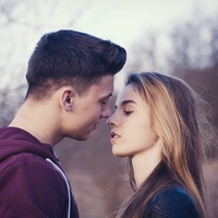 キスの夢を見た！夢占いで分かるキスの夢の意味