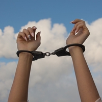 彼氏の束縛が激しい！許せる束縛の境界線