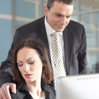 我慢しないで！上司からのセクハラ対応策