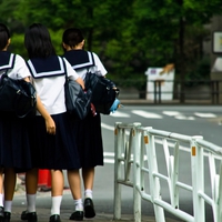 中学生の子育ては難しい！？反抗期にはどう向き合えばいいの？