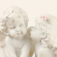 エンジェルナンバー【3333】を見た！恋愛・復縁の意味や関係性とは