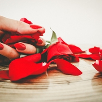 女性の浮気は治らないもの？浮気性の女性の共通する2つの特徴