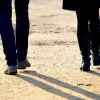 やっぱり嫌...ほかの女の子と遊ぶ彼氏への正しい対処法とは