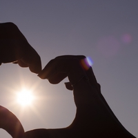 彼女持ちを好きになって辛い...諦めたいときに試してほしいこと