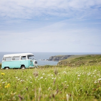 あの子から略奪したい...彼女持ちの男友達を旅行中に落とす方法