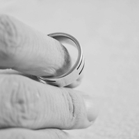 彼女と結婚したいけどできない…その心理とは？